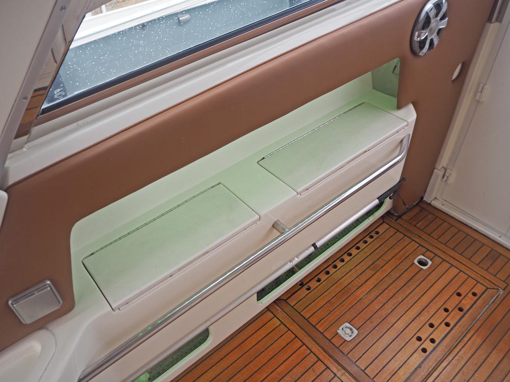 Stuurhuis, Accommodatie